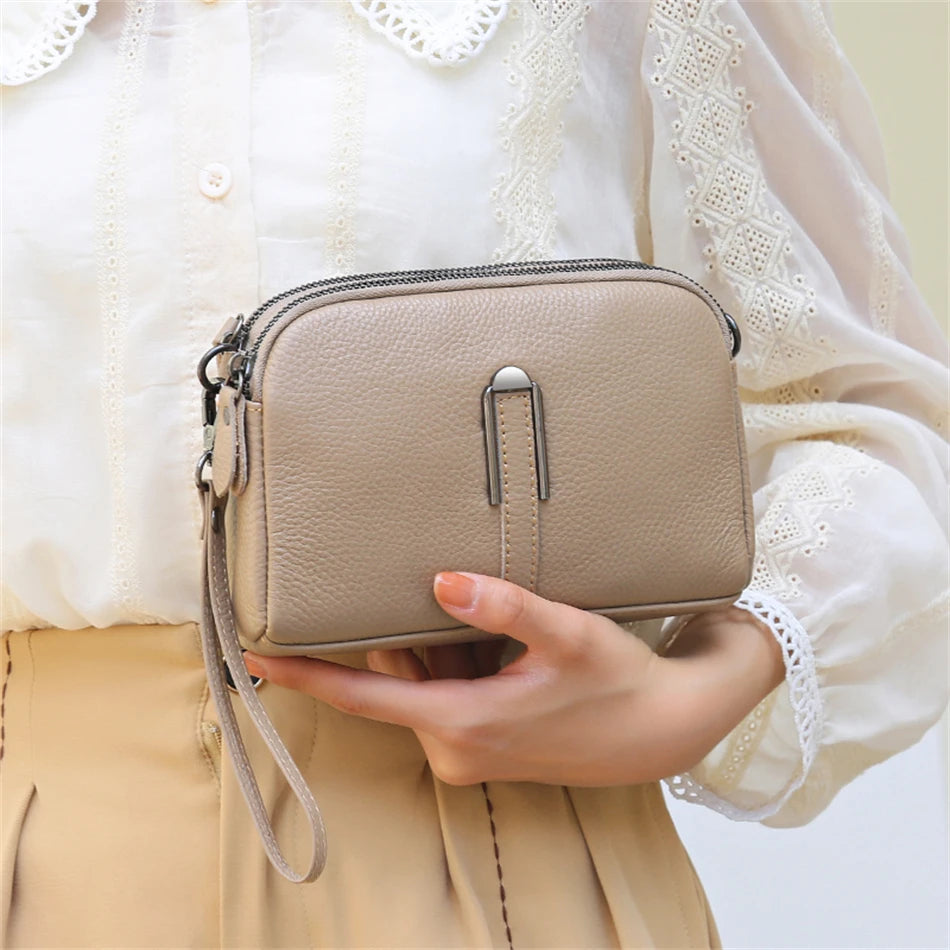 ClutchEase Faux Purse – Compact & Convertible Carry
