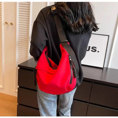 FeatherLite Hand Bag