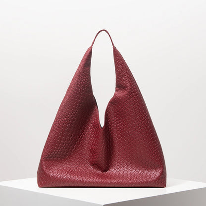 Woven Chic Slouch Hand Bag