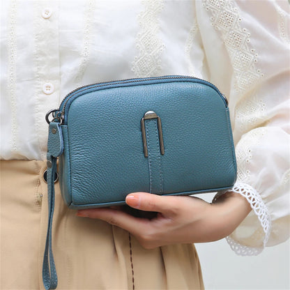 ClutchEase Faux Purse – Compact & Convertible Carry