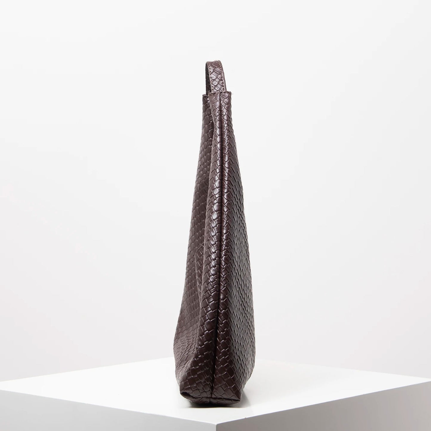 Woven Chic Slouch Hand Bag