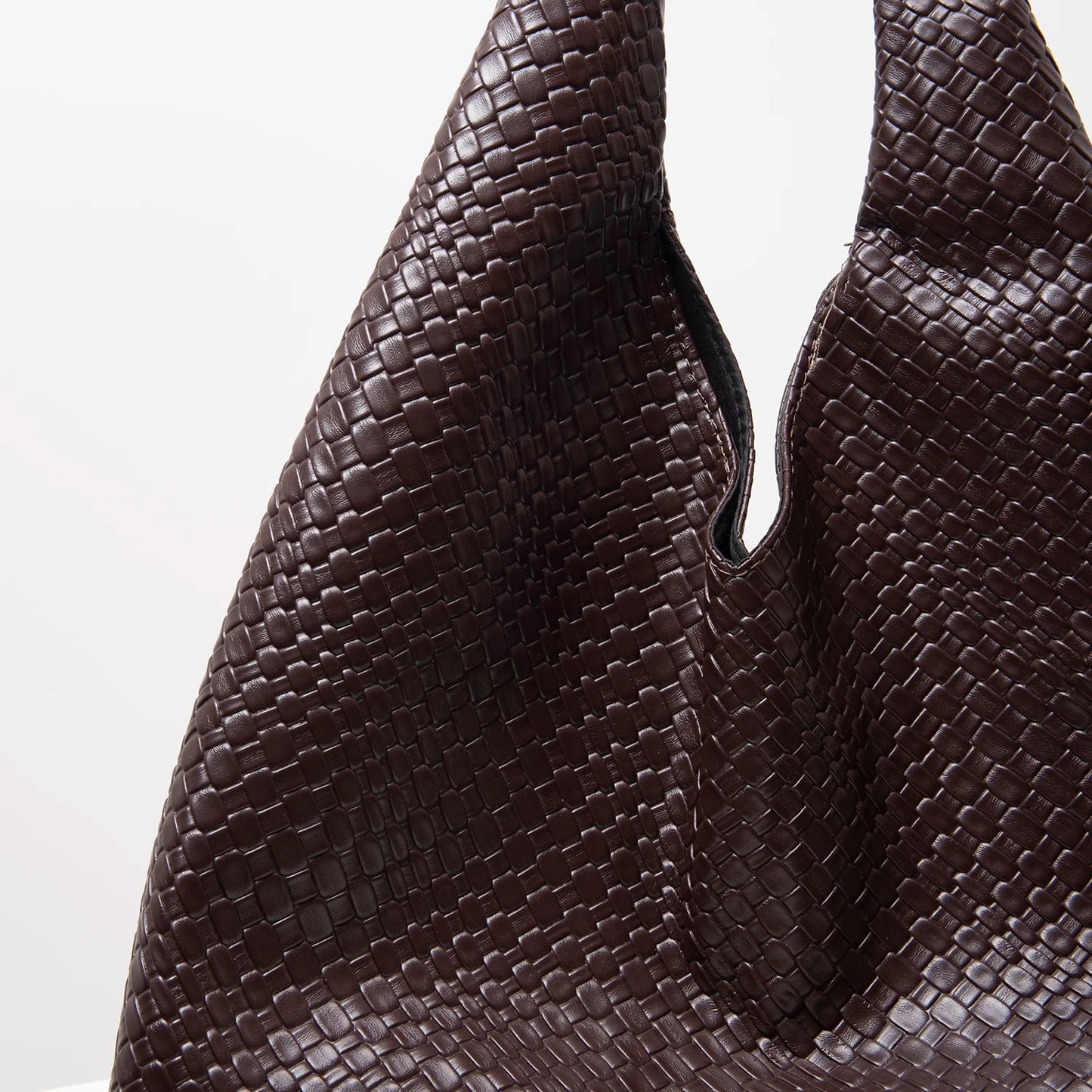 Woven Chic Slouch Hand Bag