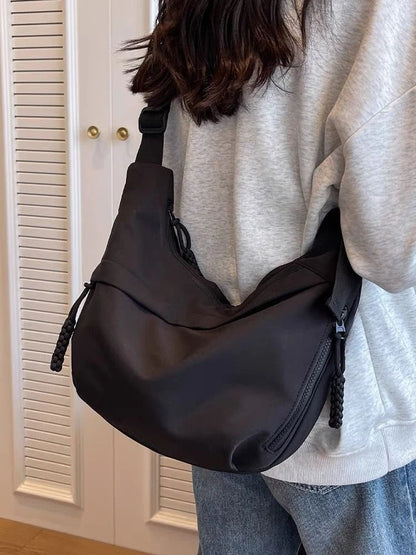 FeatherLite Hand Bag