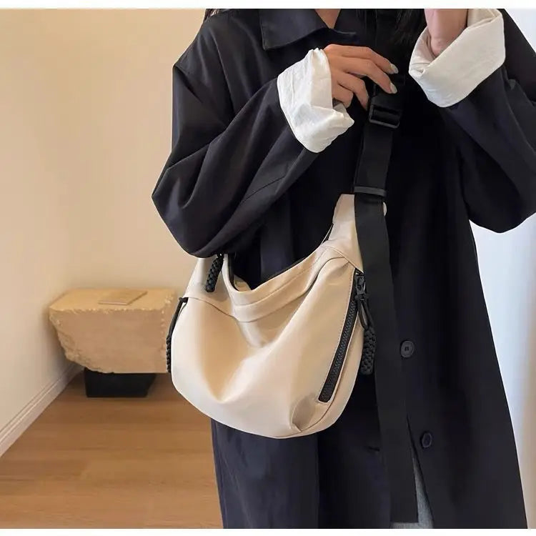 FeatherLite Hand Bag