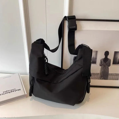 FeatherLite Hand Bag