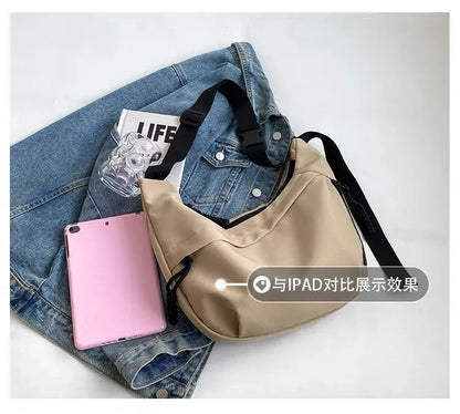 FeatherLite Hand Bag