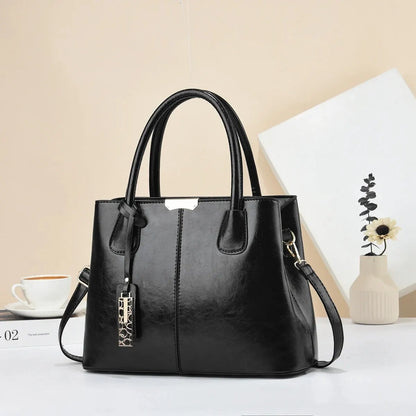 Allure Luxe Hand Bag