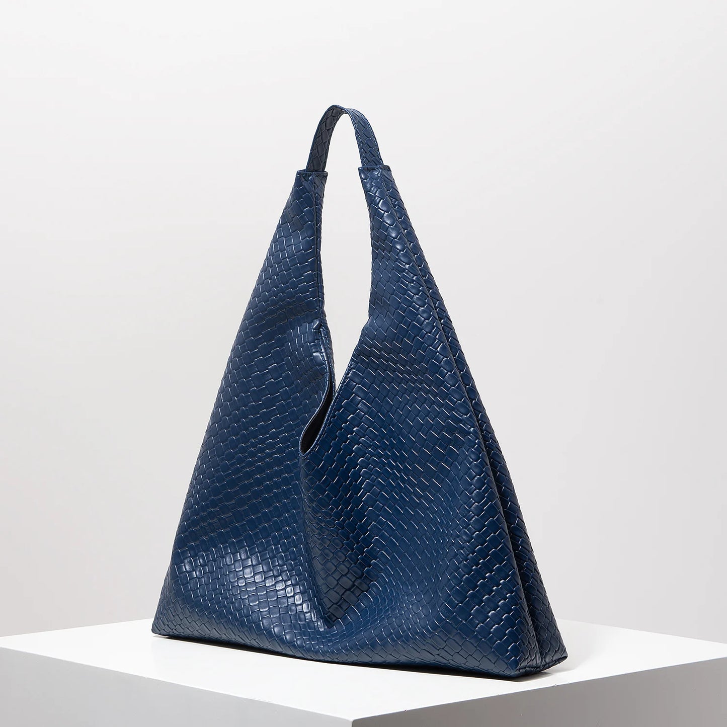 Woven Chic Slouch Hand Bag