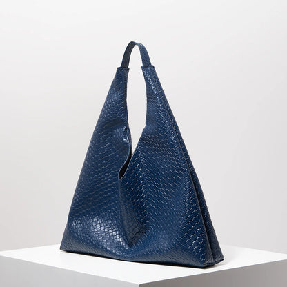 Woven Chic Slouch Hand Bag