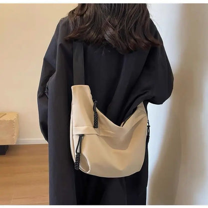 FeatherLite Hand Bag