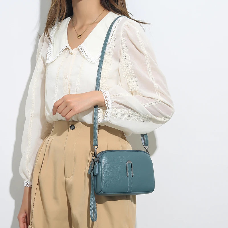 ClutchEase Faux Purse – Compact & Convertible Carry