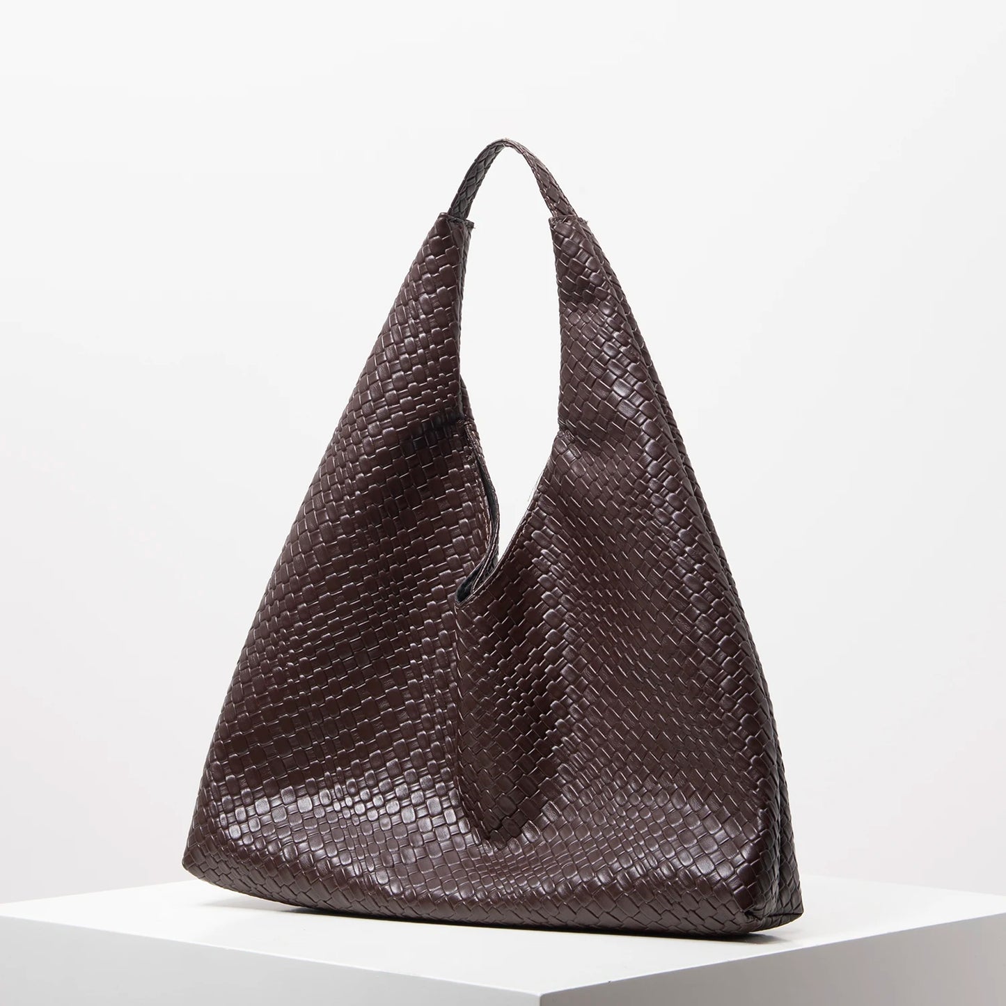 Woven Chic Slouch Hand Bag