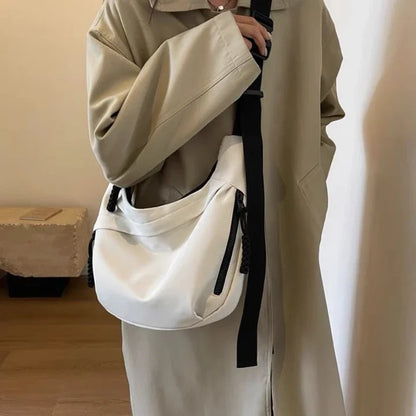 FeatherLite Hand Bag