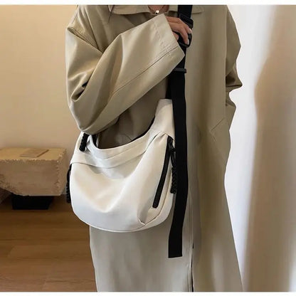 FeatherLite Hand Bag