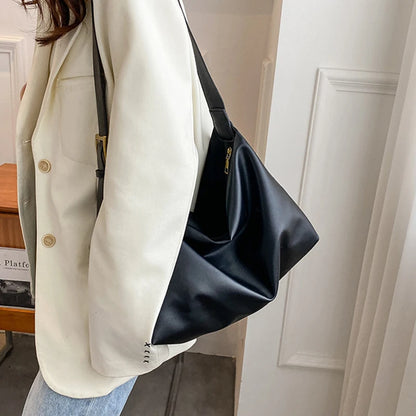 SoftShell Day Hand Bag