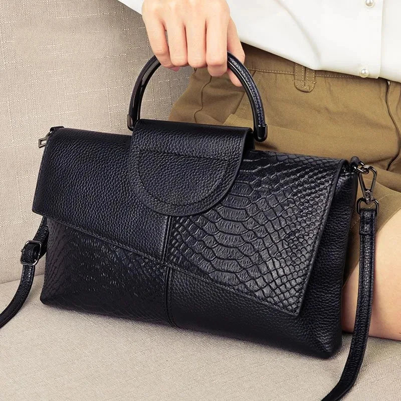 Elegant Designer Hand Bag
